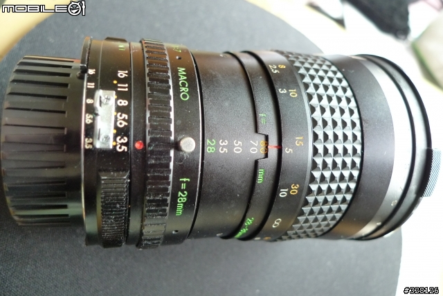請問NIKON的底片老相機？(補圖補發問）