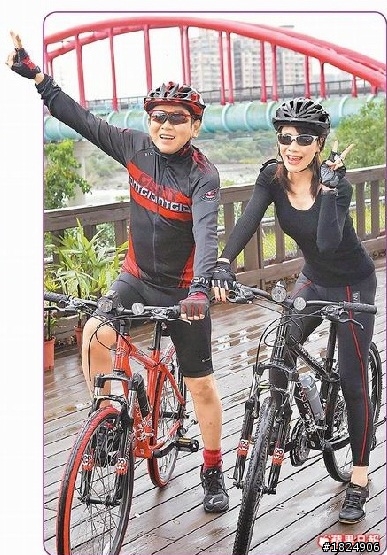 這可能將是近期要大賣的座墊跟車褲了，54歲日夜騎還能住"大直"喔^^