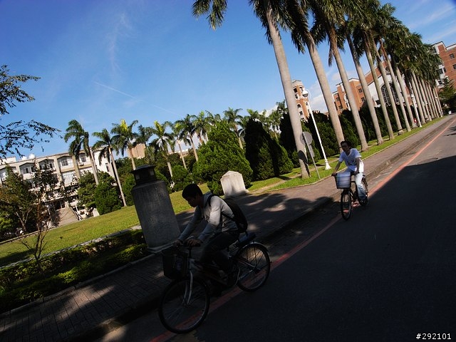 DC也辦的到~等距18mm超廣視野 Part II (GX100 + Nikon NH-WM75 )