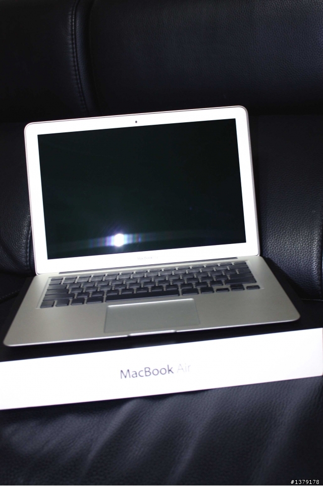 [開箱] Macbook Air 13 頂規開箱文