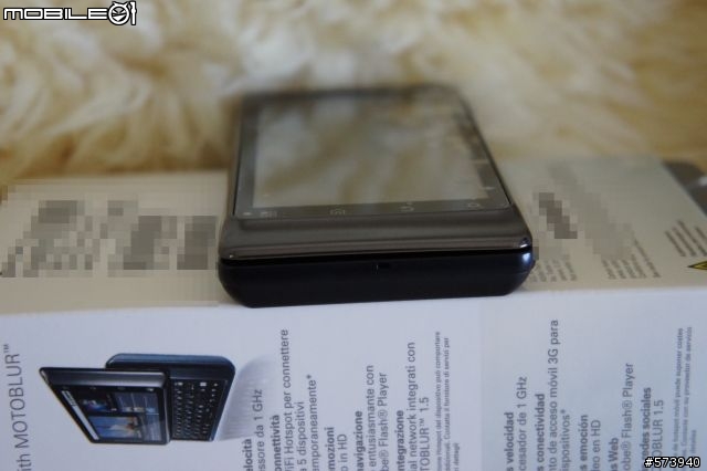 [開箱] (11/26更新)Motorola Milestone 2 英國版 (圖多慎入)