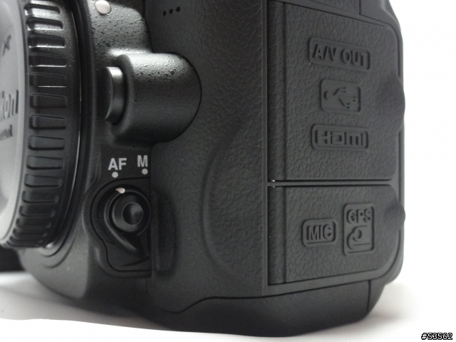 Nikon D7000 Kit 開箱 (11月15日新增自動白平衡簡單測試)