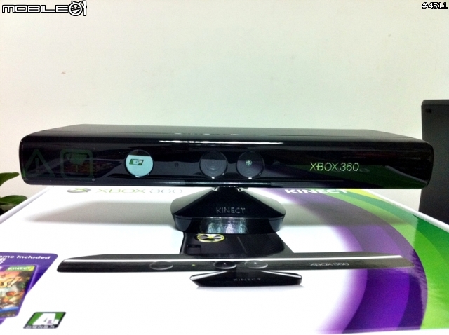 XBOX 360 4G + Kinect 同捆包 + Sports & 逍遙快車開箱文