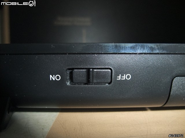 [開箱文] VAIO VPCJ-128,低調而奢華的桌上型觸碰電腦