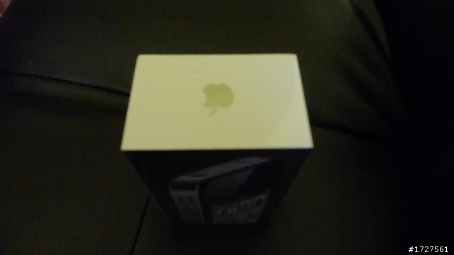 11/18 終於入手 Iphone 4