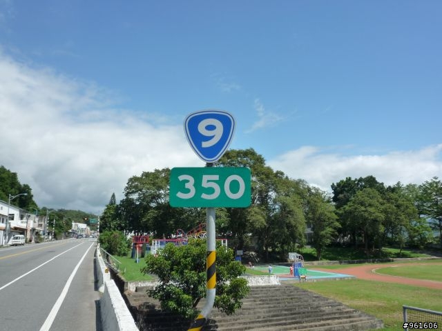 【遊記分享】鐵馬浪人之流浪全台灣~~DAY9~~終於在民國100年前PO完了，祝大家新年快樂~~