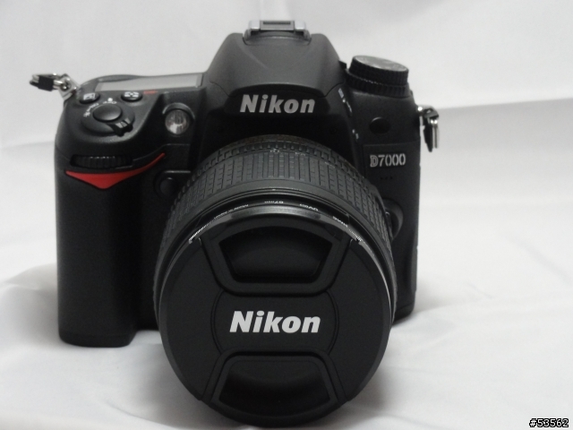 Nikon D7000 Kit 開箱 (11月15日新增自動白平衡簡單測試)