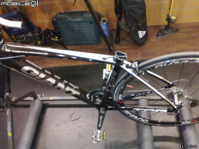 <<開箱>>  20101102 TCR ADVANCED SL R1 全台首開箱