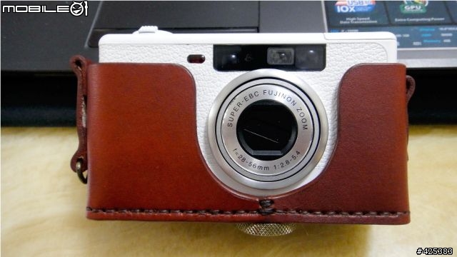 [分享] 相機皮套與相機揹帶 For Fujifilm Natura Classica White