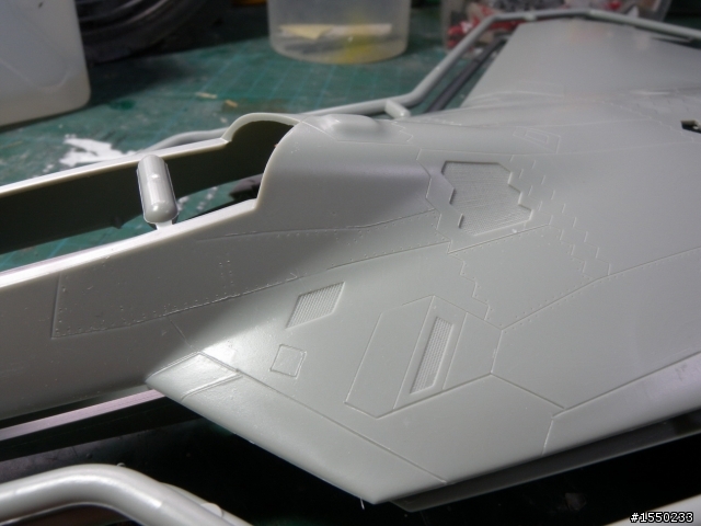 愛德美1/48 美軍飛彈組&附贈的F-22--製作過程