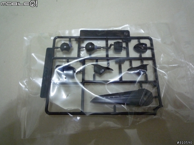 [開箱]壽屋 機動警察 TYPE-J9 葛里芬 Q版(1/5新增素組圖)
