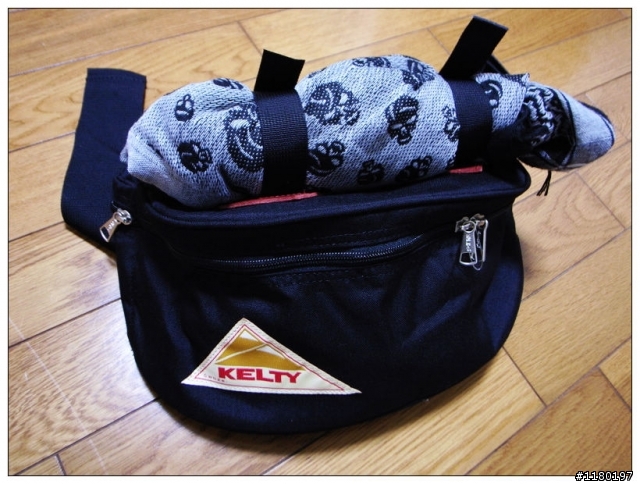 【開箱】01首發 美國戶外老牌 KELTY Mini Funny【OSHMAN'S別注】腰包
