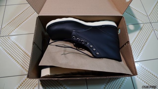 red wing 8165 開箱文，增一年後圖