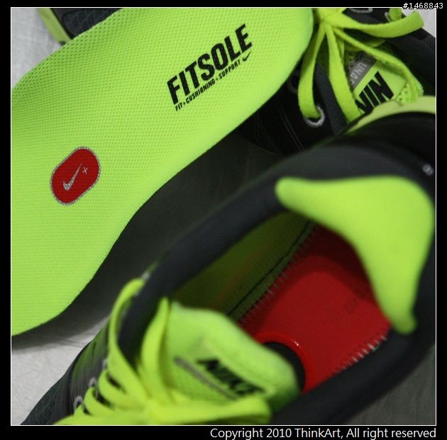 NIKE LUNARGLIDE+2 亂開箱文~