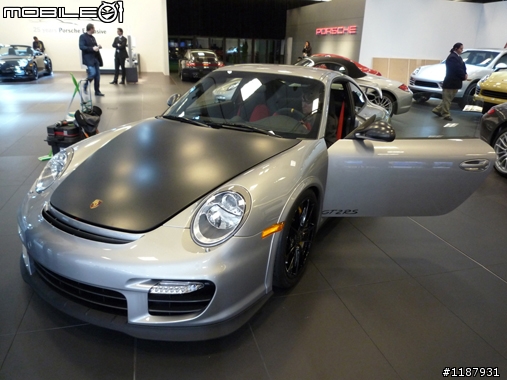 [車迷首選] 花了三天才逛完!! 直擊2010 洛杉磯國際車展!!