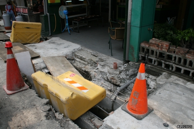 這樣的施工品質，趕羚羊也只是剛好而已...