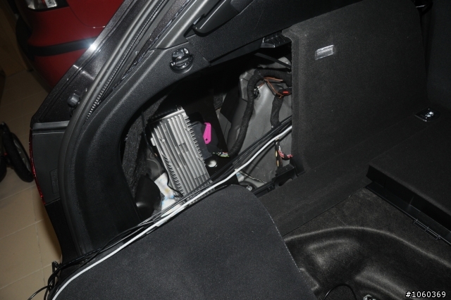 [開箱] AUDI A4 的行車紀錄器 DIY-四顆鏡頭全部 120fps