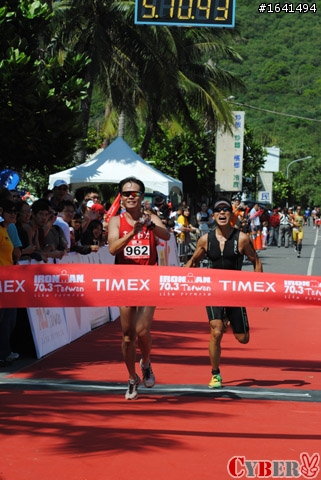 2010 IRONMAN 70.3 Taiwan 鐵人三項國際邀請賽 賽事圖集上線囉(2527張)
