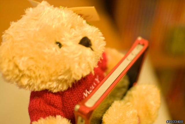 [分享] 我的金屬外殼 紅色的誘惑 日式的質感