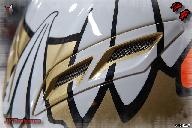 [開箱] AGV GP-TECH The Chicken 9 九次冠軍紀念帽
