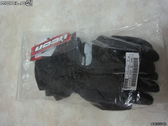 [開箱] ICON  Patrol Waterproof Glove 冬季防水防寒防摔手套