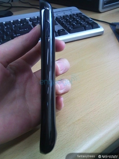 小弟相信在Nexus S 推出一至兩個月內, Samsung 都應該不會推出旗艦Android Phone!