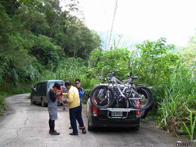 世外桃源的山中傳奇 ~ 小關山林道