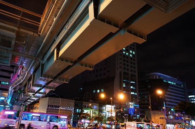{開箱文} GXR A12 28mm !!