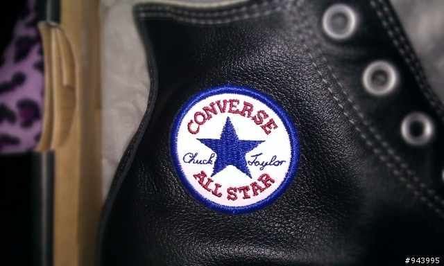 [易開罐][PRADA x CONVERSE] ACCESSORY FOR DIESEL JEANS (11/21 新增Con鞋鞋)