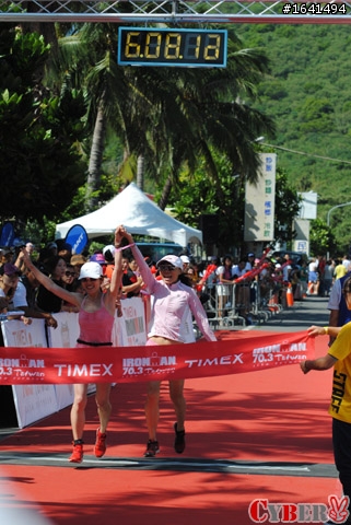 2010 IRONMAN 70.3 Taiwan 鐵人三項國際邀請賽 賽事圖集上線囉(2527張)