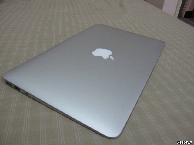 台版11.6 macbook air開箱分享  新增kvm轉接器使用心得