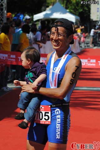 2010 IRONMAN 70.3 Taiwan 鐵人三項國際邀請賽 賽事圖集上線囉(2527張)