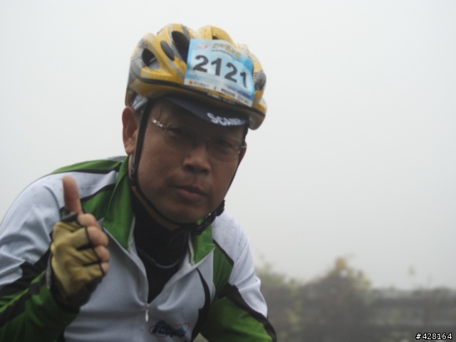 2010 環化賽   楓竹路 爬坡路段  雨 霧 汗水 混和的爬坡