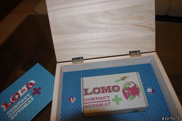 [不專業開箱文] Lomo LC-A+ White Special Edition 開箱