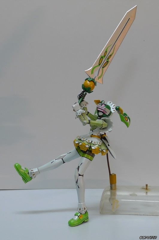 電腦戰機 1/100 飛燕女僕 萌葱白糸折鶴蘭
