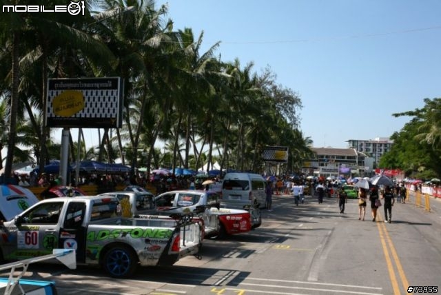 <分享>Stand 21 DaytonaII 專業防火賽車鞋與2010泰國邦盛海灘賽車嘉年華的一些照片