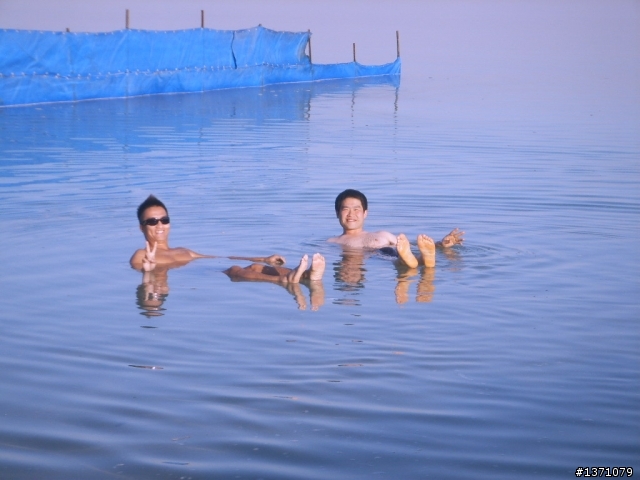 冬天的以色列, 伊拉特Eilat的海底餐廳也不錯.