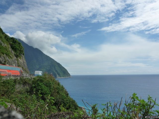 【遊記分享】鐵馬浪人之流浪全台灣~~DAY9~~終於在民國100年前PO完了，祝大家新年快樂~~