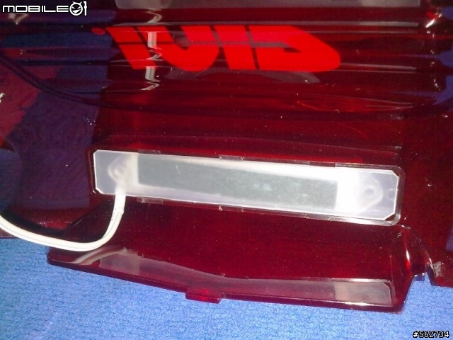 [DIY分享]GIVI E300後箱安裝LED煞車燈