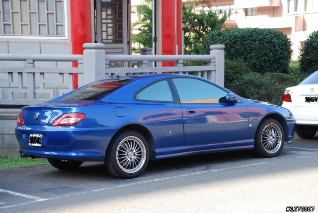 Peugeot 406 coupe Pininfarina 寶藍