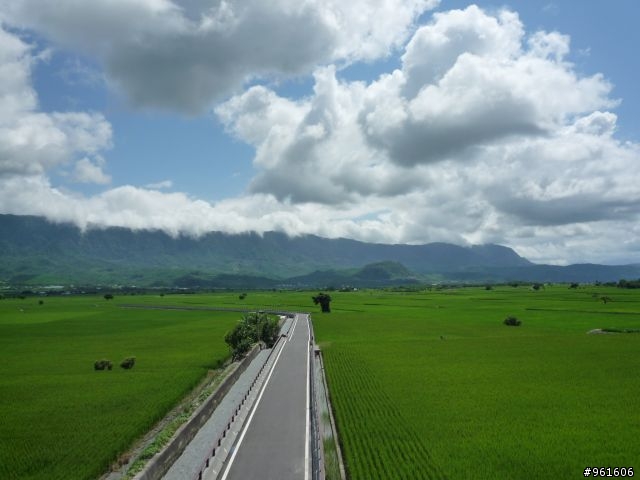 【遊記分享】鐵馬浪人之流浪全台灣~~DAY9~~終於在民國100年前PO完了，祝大家新年快樂~~