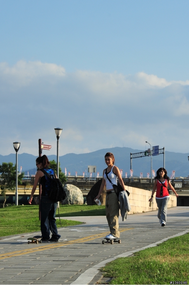 NIKON 24-120 mm F/4G VR N  實拍照分享