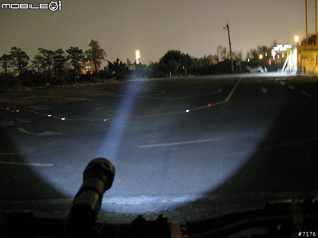 2011 GIANT Trance X2 開箱文 （圖多）2010/12/16 新增爆亮頭燈！2011/03/19 新增GARMIN EDGE 800!
