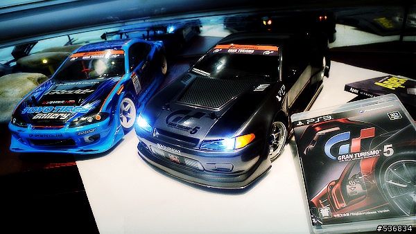 GT5預購貼紙的用途