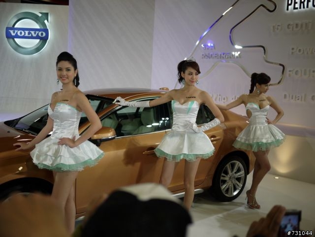 (更新(爆?S60出動))年車展2011(2010) VOLVO的SG最正最爆 CAR SHOW NEW S60 T5搶先發 呵呵
