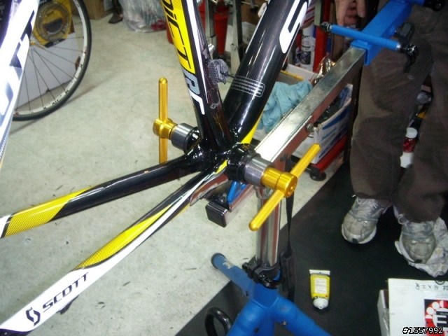 [12/26 更新後篇] 天之驕子 Scott Addict RC 之無法低調的定裝及組車全紀錄