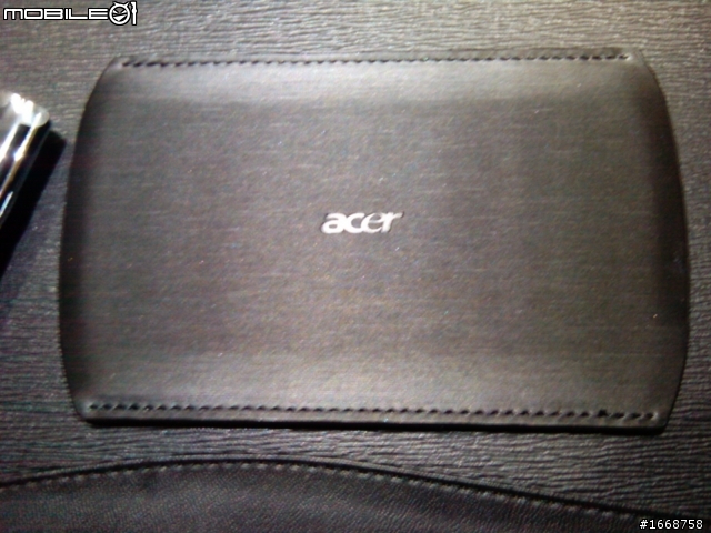 [冬天最溫暖的陪伴:金厲害第一手開箱長篇] Acer Liquid Metal 摩卡棕 (補充包膜照片)