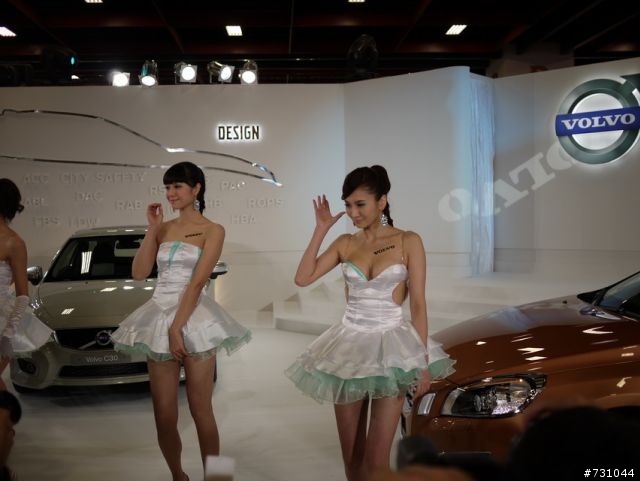 (更新(爆?S60出動))年車展2011(2010) VOLVO的SG最正最爆 CAR SHOW NEW S60 T5搶先發 呵呵