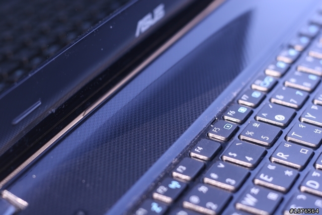 ASUS U41-給你的不只是輕巧