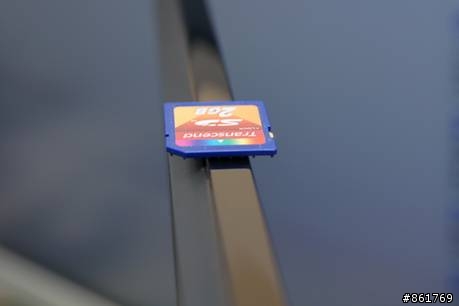 [分享]平價超薄LED SAMSUNG BX2231雙螢幕運用